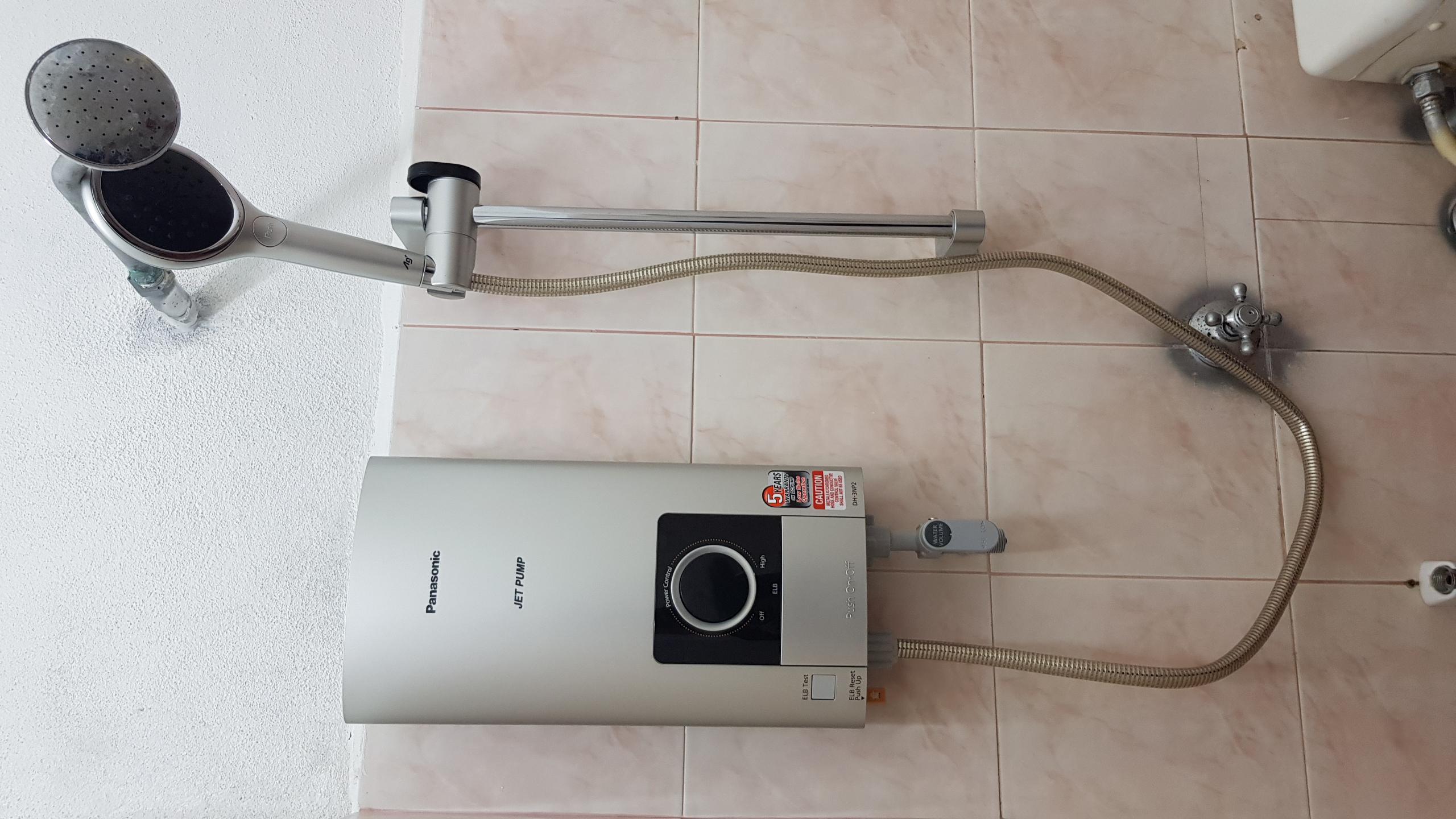 Oyo 89755 D&D Budget Inn 哥打巴鲁 外观 照片